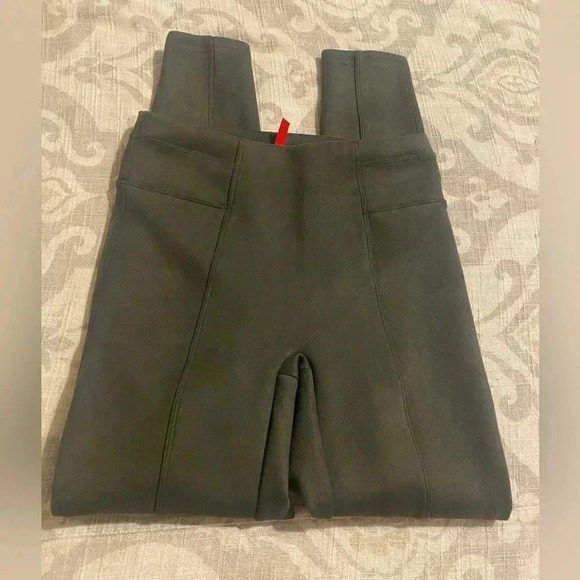 Spanx Faux Suede Leggings Size Small Dark Olive Green - Picture 8 of 8
